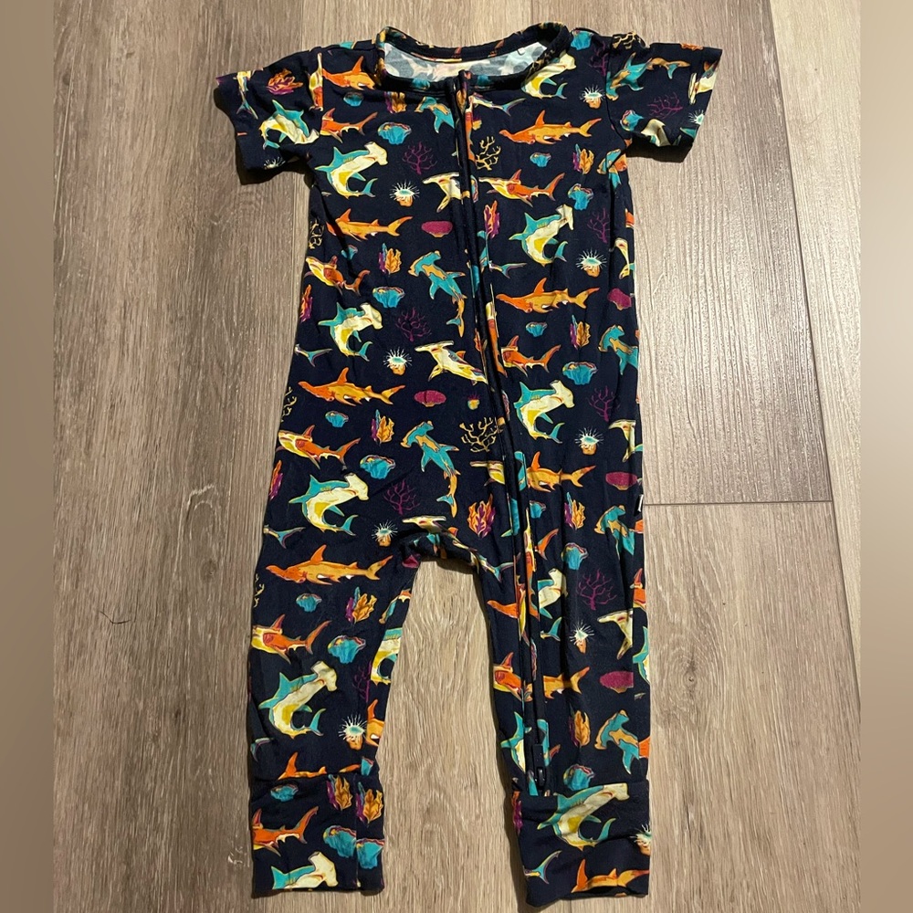 Bums & Roses Hammer Time Short Sleeve Zipper Romper 18-24 months